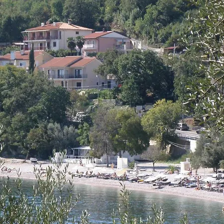 Villa Lela *