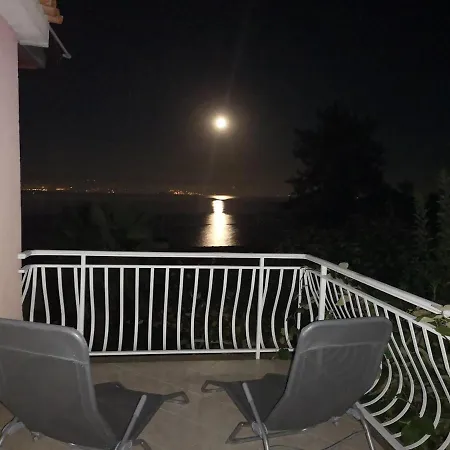 Villa Lela Appartement Medveja