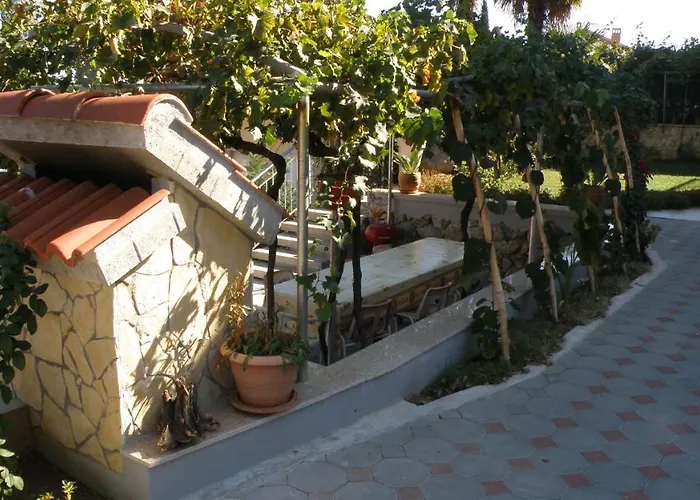 Villa Lela Apartman *