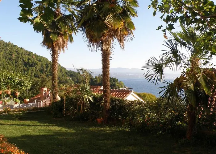 Villa Lela Apartman *
