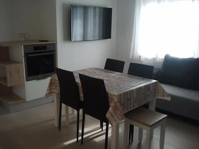 Villa Lela * Medveja