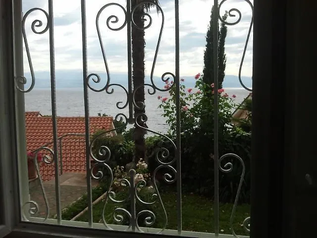 Villa Lela Apartman *