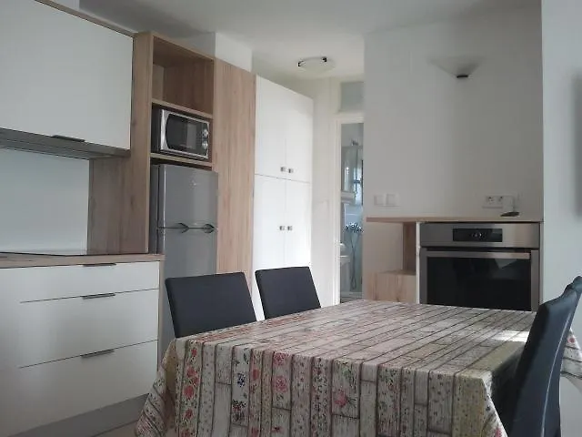 Lela Apartmán Medveja